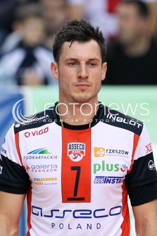  02.11.2013 RZESZOW <br />SIATKOWKA PLUS LIGA 2013/2014 MEN VOLLEYBALL POLAND POLISH PLUSLIGA LEAGUE SEASON 2013/2014 <br />MECZ ASSECO RESOVIA RZESZOW - TRANSFER BYDGOSZCZ<br />N/Z OLIEG ACHREM GLOWKA PORTRET SYLWETKA<br /> 