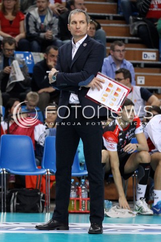 02.11.2013 RZESZOW <br />SIATKOWKA PLUS LIGA 2013/2014 MEN VOLLEYBALL POLAND POLISH PLUSLIGA LEAGUE SEASON 2013/2014 <br />MECZ ASSECO RESOVIA RZESZOW - TRANSFER BYDGOSZCZ<br />N/Z ANDRZEJ KOWAL ( TRENER ) SYLWETKA<br /> 