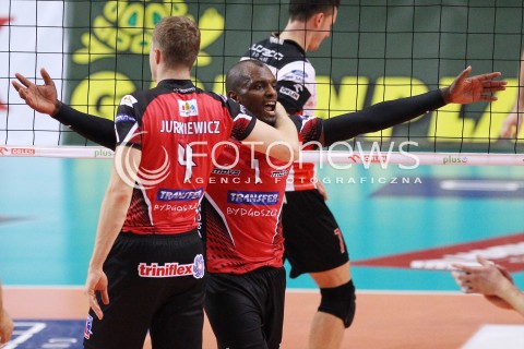  02.11.2013 RZESZOW <br />SIATKOWKA PLUS LIGA 2013/2014 MEN VOLLEYBALL POLAND POLISH PLUSLIGA LEAGUE SEASON 2013/2014 <br />MECZ ASSECO RESOVIA RZESZOW - TRANSFER BYDGOSZCZ<br />N/Z YASSER PORTUONDO WOJCIECH JURKIEWICZ RADOSC EMOCJE <br /> 
