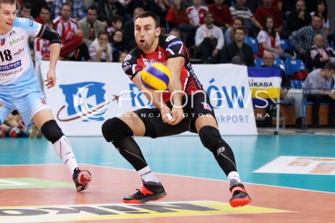  02.11.2013 RZESZOW <br />SIATKOWKA PLUS LIGA 2013/2014 MEN VOLLEYBALL POLAND POLISH PLUSLIGA LEAGUE SEASON 2013/2014 <br />MECZ ASSECO RESOVIA RZESZOW - TRANSFER BYDGOSZCZ<br />N/Z MARCIN WIKA SYLWETKA<br /> 