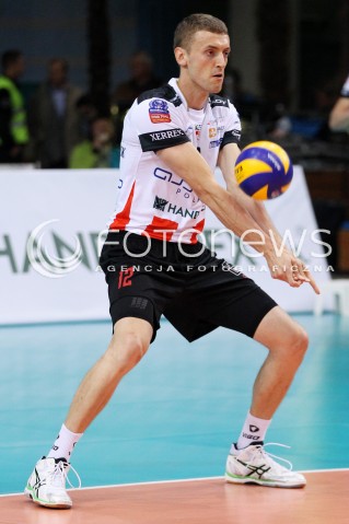  06.11.2013 RZESZOW POLAND <br />SIATKOWKA LIGA MISTRZOW MEN CEV VOLLEYBALL CHAMPIONS LEAGUE 2013 MATCH<br />ASSECO RESOVIA -  JIHOSTROJ CESKE BUDEJOVICE<br />N/Z LUKASZ PERLOWSKI SYLWETKA <br /> 