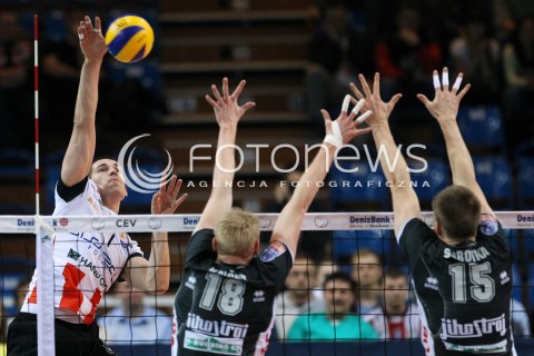  06.11.2013 RZESZOW POLAND <br />SIATKOWKA LIGA MISTRZOW MEN CEV VOLLEYBALL CHAMPIONS LEAGUE 2013 MATCH<br />ASSECO RESOVIA -  JIHOSTROJ CESKE BUDEJOVICE<br />N/Z DAWID KONARSKI MICHAL KRISKO VLADIMIR SOBOTKA <br /> 