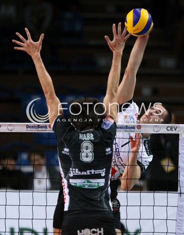  06.11.2013 RZESZOW POLAND <br />SIATKOWKA LIGA MISTRZOW MEN CEV VOLLEYBALL CHAMPIONS LEAGUE 2013 MATCH<br />ASSECO RESOVIA -  JIHOSTROJ CESKE BUDEJOVICE<br />N/Z DAWID KONARSKI FILIP HABR <br /> 