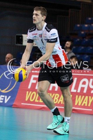  06.11.2013 RZESZOW POLAND <br />SIATKOWKA LIGA MISTRZOW MEN CEV VOLLEYBALL CHAMPIONS LEAGUE 2013 MATCH<br />ASSECO RESOVIA -  JIHOSTROJ CESKE BUDEJOVICE<br />N/Z PIOTR NOWAKOWSKI SYLWETKA <br /> 