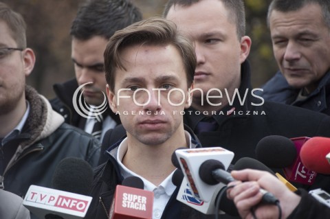  12.11.2013 WARSZAWA KONFERENCJA PRASOWA STOWARZYSZENIA MARSZ NIEPODLEGLOSCI PO MARSZU NIEPODLEGLOSCI 2013 N/Z KRZYSZTOF BOSAK  