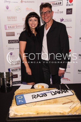  14.11.2013 WARSZAWA <br />SPEKTAKL MALZENSKI RAJD DAKAR W TEATRZE PALLADIUM<br />N/Z KATARZYNA PAKOSINKA MIROSLAW ZBROJEWICZ<br /> 