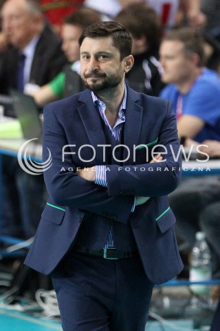  16.11.2013 RZESZOW <br />SIATKOWKA PLUS LIGA 2013/2014 MEN VOLLEYBALL POLAND POLISH PLUSLIGA LEAGUE SEASON 2013/2014 <br />MECZ ASSECO RESOVIA RZESZOW - AZS POLITECHNIKA WARSZAWSKA <br />N/Z JAKUB BEDNARUK ( TRENER ) SYLWETKA <br /> 