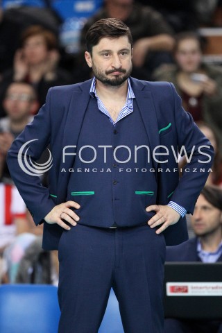  16.11.2013 RZESZOW <br />SIATKOWKA PLUS LIGA 2013/2014 MEN VOLLEYBALL POLAND POLISH PLUSLIGA LEAGUE SEASON 2013/2014 <br />MECZ ASSECO RESOVIA RZESZOW - AZS POLITECHNIKA WARSZAWSKA <br />N/Z JAKUB BEDNARUK ( TRENER ) SYLWETKA<br /> 
