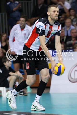  16.11.2013 RZESZOW <br />SIATKOWKA PLUS LIGA 2013/2014 MEN VOLLEYBALL POLAND POLISH PLUSLIGA LEAGUE SEASON 2013/2014 <br />MECZ ASSECO RESOVIA RZESZOW - AZS POLITECHNIKA WARSZAWSKA <br />N/Z LUKASZ PERLOWSKI SYLWETKA<br /> 