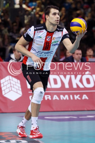  16.11.2013 RZESZOW <br />SIATKOWKA PLUS LIGA 2013/2014 MEN VOLLEYBALL POLAND POLISH PLUSLIGA LEAGUE SEASON 2013/2014 <br />MECZ ASSECO RESOVIA RZESZOW - AZS POLITECHNIKA WARSZAWSKA <br />N/Z FABIAN DRZYZGA SYLWETKA<br /> 