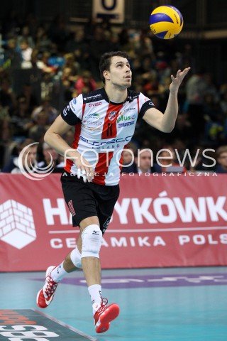  16.11.2013 RZESZOW <br />SIATKOWKA PLUS LIGA 2013/2014 MEN VOLLEYBALL POLAND POLISH PLUSLIGA LEAGUE SEASON 2013/2014 <br />MECZ ASSECO RESOVIA RZESZOW - AZS POLITECHNIKA WARSZAWSKA <br />N/Z FABIAN DRZYZGA SYLWETKA<br /> 
