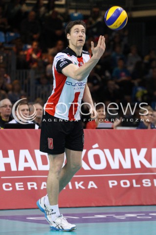  16.11.2013 RZESZOW <br />SIATKOWKA PLUS LIGA 2013/2014 MEN VOLLEYBALL POLAND POLISH PLUSLIGA LEAGUE SEASON 2013/2014 <br />MECZ ASSECO RESOVIA RZESZOW - AZS POLITECHNIKA WARSZAWSKA <br />N/Z JOCHEN SCHOPS SYLWETKA<br /> 