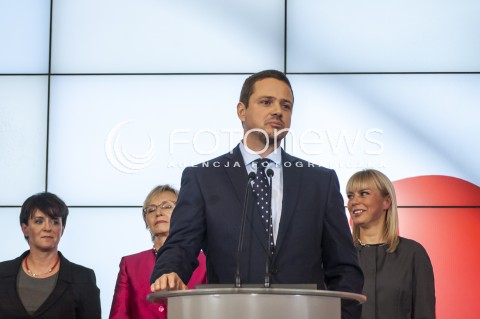  20.11.2013 WARSZAWA KONFERENCJA PRASOWA PREMIERA DONALDA TUSKA W SPRAWIE OGLOSZENIA NOWYCH CZLONKOW RADY MINISTROW N/Z RAFAL TRZASKOWSKI  