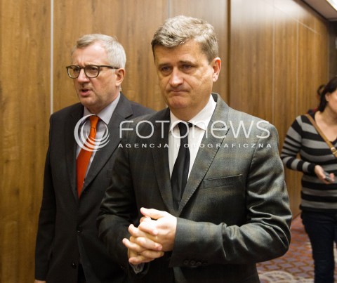  24.11.2013 RZESZOW<br />DEBATA PROGRAMOWA O SPORCIE PARTII TWOJ RUCH<br />N/Z JANUSZ PALIKOT MAREK SIWIEC<br /> 