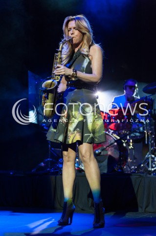  25.11.2013 WARSZAWA SALA KONGRESOWA<br />KONCERT CANDY DULFER<br />N/Z CANDY DULFER<br /> 