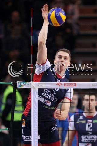  27.11.2013 RZESZOW <br />SIATKOWKA PLUS LIGA 2013/2014 MEN VOLLEYBALL POLAND POLISH PLUSLIGA LEAGUE SEASON 2013/2014 <br />MECZ ASSECO RESOVIA RZESZOW - ZAKSA KEDZIERZYN KOZLE <br />N/Z WOJCIECH FERENS SYLWETKA<br /> 