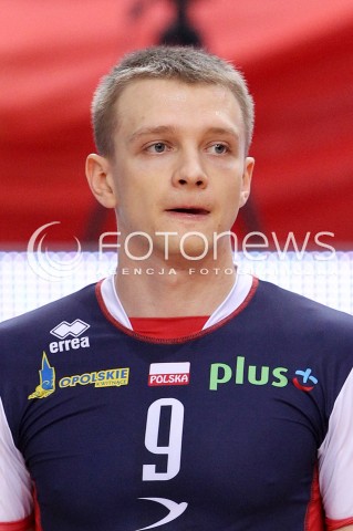  27.11.2013 RZESZOW <br />SIATKOWKA PLUS LIGA 2013/2014 MEN VOLLEYBALL POLAND POLISH PLUSLIGA LEAGUE SEASON 2013/2014 <br />MECZ ASSECO RESOVIA RZESZOW - ZAKSA KEDZIERZYN KOZLE <br />N/Z LUKASZ WISNIEWSKI SYLWETKA GLOWKA PORTRET<br /> 