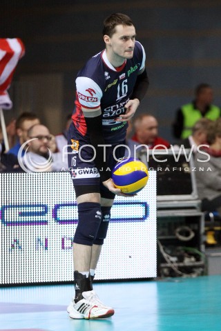  27.11.2013 RZESZOW <br />SIATKOWKA PLUS LIGA 2013/2014 MEN VOLLEYBALL POLAND POLISH PLUSLIGA LEAGUE SEASON 2013/2014 <br />MECZ ASSECO RESOVIA RZESZOW - ZAKSA KEDZIERZYN KOZLE <br />N/Z MICHAL RUCIAK SYLWETKA<br /> 