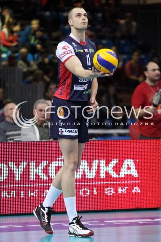  27.11.2013 RZESZOW <br />SIATKOWKA PLUS LIGA 2013/2014 MEN VOLLEYBALL POLAND POLISH PLUSLIGA LEAGUE SEASON 2013/2014 <br />MECZ ASSECO RESOVIA RZESZOW - ZAKSA KEDZIERZYN KOZLE <br />N/Z DICK KOOY SYLWETKA<br /> 