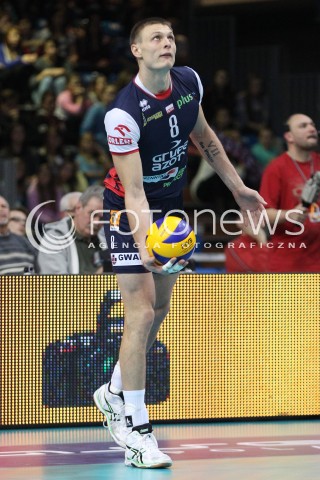 27.11.2013 RZESZOW <br />SIATKOWKA PLUS LIGA 2013/2014 MEN VOLLEYBALL POLAND POLISH PLUSLIGA LEAGUE SEASON 2013/2014 <br />MECZ ASSECO RESOVIA RZESZOW - ZAKSA KEDZIERZYN KOZLE <br />N/Z JURIJ GLADYR SYLWETKA<br /> 