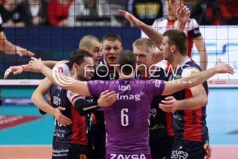  27.11.2013 RZESZOW <br />SIATKOWKA PLUS LIGA 2013/2014 MEN VOLLEYBALL POLAND POLISH PLUSLIGA LEAGUE SEASON 2013/2014 <br />MECZ ASSECO RESOVIA RZESZOW - ZAKSA KEDZIERZYN KOZLE <br />N/Z JURIJ GLADYR PAWEL ZAGUMNY DICK KOOY MICHAL RUCIAK GRZEGORZ BOCIEK DAN LEWIS RADOSC EMOCJE <br /> 