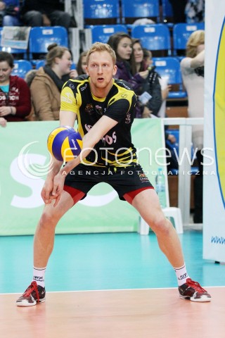  30.11.2013 RZESZOW <br />SIATKOWKA PLUS LIGA 2013/2014 MEN VOLLEYBALL POLAND POLISH PLUSLIGA LEAGUE SEASON 2013/2014 <br />MECZ ASSECO RESOVIA RZESZOW - LOTOS TREFL GDANSK<br />N/Z JAKUB JAROSZ SYLWETKA<br /> 