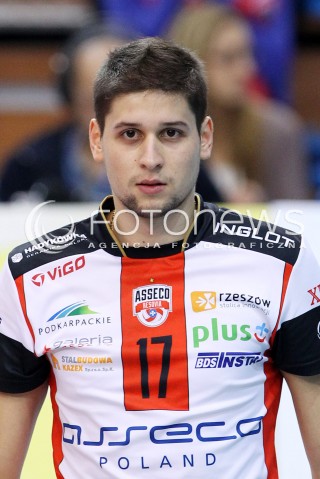 30.11.2013 RZESZOW <br />SIATKOWKA PLUS LIGA 2013/2014 MEN VOLLEYBALL POLAND POLISH PLUSLIGA LEAGUE SEASON 2013/2014 <br />MECZ ASSECO RESOVIA RZESZOW - LOTOS TREFL GDANSK<br />N/Z NIKOLAY PENCZEV PENCHEV GLOWKA PORTRET SYLWETKA<br /> 