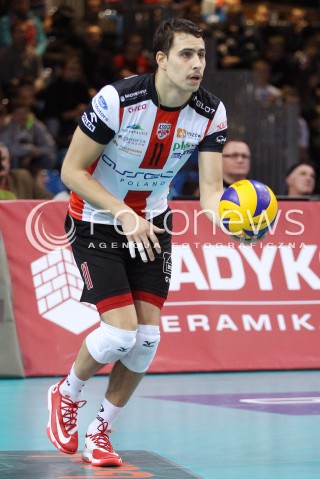  30.11.2013 RZESZOW <br />SIATKOWKA PLUS LIGA 2013/2014 MEN VOLLEYBALL POLAND POLISH PLUSLIGA LEAGUE SEASON 2013/2014 <br />MECZ ASSECO RESOVIA RZESZOW - LOTOS TREFL GDANSK<br />N/Z FABIAN DRZYZGA SYLWETKA<br /> 
