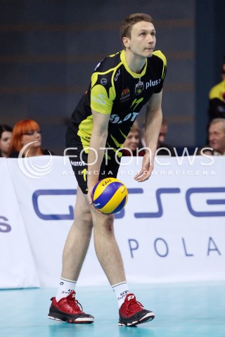  30.11.2013 RZESZOW <br />SIATKOWKA PLUS LIGA 2013/2014 MEN VOLLEYBALL POLAND POLISH PLUSLIGA LEAGUE SEASON 2013/2014 <br />MECZ ASSECO RESOVIA RZESZOW - LOTOS TREFL GDANSK<br />N/Z MACIEJ ZAJDER SYLWETKA<br /> 