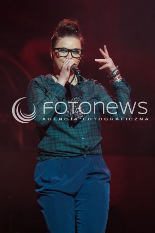  04.12.2013 WARSZAWA SALA KONGRESOWA<br />KONCERT FUNDACJI PROMETEUSZ PIEC ZLOTYCH MINUT RATUJACYCH LUDZKIE ZYCIE<br />N/Z MARTA PODULKA<br /> 