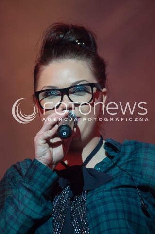  04.12.2013 WARSZAWA SALA KONGRESOWA<br />KONCERT FUNDACJI PROMETEUSZ PIEC ZLOTYCH MINUT RATUJACYCH LUDZKIE ZYCIE<br />N/Z MARTA PODULKA<br /> 