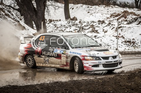  07.11.2013 WARSZAWA 51 RAJD BARBORKI WARSZAWSKIEJ N/Z KRZYSZTOF BUBIK RADOSLAW KORZENIOWSKI W MITSUBISHI LANCER EVO VIII NA OS CYTADELA   