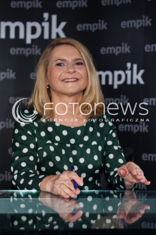  10.12.2013 WARSZAWA EMPIK<br />SPOTKANIE Z MALGORZATA TUSK<br />N/Z MALGORZATA TUSK<br /> 