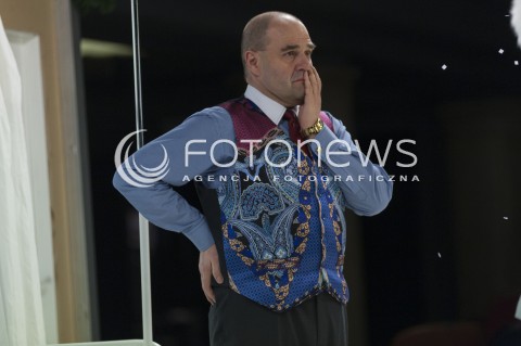  11.12.2013 WARSZAWA <br />SPEKTAKL PRZEDSTAWIENIE SWIATECZNE W TEATRZE OCH TEATR<br />N/Z CEZARY ZAK<br /> 