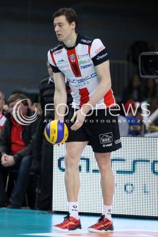  15.12.2013 RZESZOW <br />SIATKOWKA PLUS LIGA 2013/2014 MEN VOLLEYBALL POLAND POLISH PLUSLIGA LEAGUE SEASON 2013/2014 <br />MECZ ASSECO RESOVIA RZESZOW - INDYKPOL AZS OLSZTYN<br />N/Z JOCHEN SCHOPS SYLWETKA <br /> 