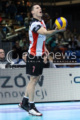  15.12.2013 RZESZOW <br />SIATKOWKA PLUS LIGA 2013/2014 MEN VOLLEYBALL POLAND POLISH PLUSLIGA LEAGUE SEASON 2013/2014 <br />MECZ ASSECO RESOVIA RZESZOW - INDYKPOL AZS OLSZTYN<br />N/Z ALEH ACHREM OLIEG AKHREM SYLWETKA <br /> 