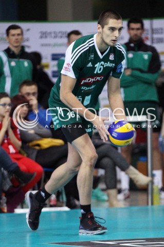  15.12.2013 RZESZOW <br />SIATKOWKA PLUS LIGA 2013/2014 MEN VOLLEYBALL POLAND POLISH PLUSLIGA LEAGUE SEASON 2013/2014 <br />MECZ ASSECO RESOVIA RZESZOW - INDYKPOL AZS OLSZTYN<br />N/Z PIOTR HAIN SYLWETKA  <br /> 