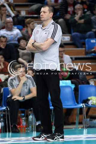  15.12.2013 RZESZOW <br />SIATKOWKA PLUS LIGA 2013/2014 MEN VOLLEYBALL POLAND POLISH PLUSLIGA LEAGUE SEASON 2013/2014 <br />MECZ ASSECO RESOVIA RZESZOW - INDYKPOL AZS OLSZTYN<br />N/Z KRZYSZTOF STELMACH TRENER SYLWETKA<br /> 