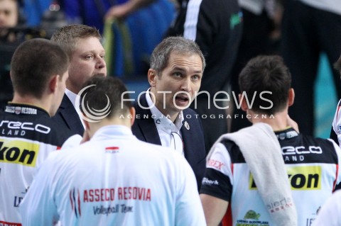  15.12.2013 RZESZOW <br />SIATKOWKA PLUS LIGA 2013/2014 MEN VOLLEYBALL POLAND POLISH PLUSLIGA LEAGUE SEASON 2013/2014 <br />MECZ ASSECO RESOVIA RZESZOW - INDYKPOL AZS OLSZTYN<br />N/Z ANDRZEJ KOWAL TRENER ( HEAD COACH ) <br /> 