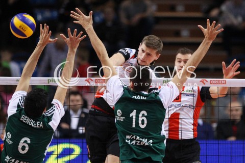  15.12.2013 RZESZOW <br />SIATKOWKA PLUS LIGA 2013/2014 MEN VOLLEYBALL POLAND POLISH PLUSLIGA LEAGUE SEASON 2013/2014 <br />MECZ ASSECO RESOVIA RZESZOW - INDYKPOL AZS OLSZTYN<br />N/Z PIOTR NOWAKOWSKI PETER VERES PABLO BENGOLEA PIOTR HAIN <br /> 