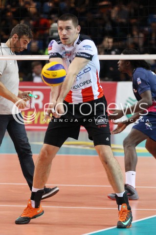  18.12.2013 RZESZOW POLAND <br />SIATKOWKA LIGA MISTRZOW MEN CEV VOLLEYBALL CHAMPIONS LEAGUE 2013 MATCH <br />ASSECO RESOVIA - PARIS VOLLEY <br />N/Z DAWID KONARSKI SYLWETKA <br /> 