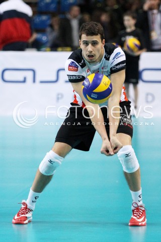 18.12.2013 RZESZOW POLAND <br />SIATKOWKA LIGA MISTRZOW MEN CEV VOLLEYBALL CHAMPIONS LEAGUE 2013 MATCH <br />ASSECO RESOVIA - PARIS VOLLEY <br />N/Z FABIAN DRZYZGA SYLWETKA <br /> 