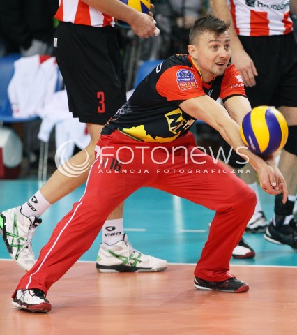  18.12.2013 RZESZOW POLAND <br />SIATKOWKA LIGA MISTRZOW MEN CEV VOLLEYBALL CHAMPIONS LEAGUE 2013 MATCH <br />ASSECO RESOVIA - PARIS VOLLEY <br />N/Z KRZYSZTOF IGNACZAK SYLWETKA <br /> 
