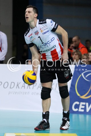  18.12.2013 RZESZOW POLAND <br />SIATKOWKA LIGA MISTRZOW MEN CEV VOLLEYBALL CHAMPIONS LEAGUE 2013 MATCH <br />ASSECO RESOVIA - PARIS VOLLEY <br />N/Z ALEH ACHREM OLIEG AKHREM SYLWETKA <br /> 