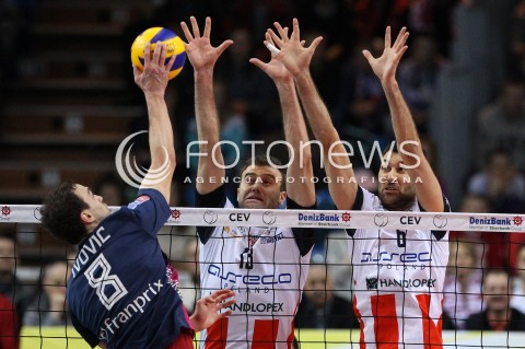  18.12.2013 RZESZOW POLAND <br />SIATKOWKA LIGA MISTRZOW MEN CEV VOLLEYBALL CHAMPIONS LEAGUE 2013 MATCH <br />ASSECO RESOVIA - PARIS VOLLEY <br />N/Z PETER VERES GRZEGORZ KOSOK MARKO IVOVIC <br /> 