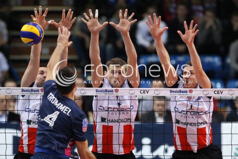 18.12.2013 RZESZOW POLAND <br />SIATKOWKA LIGA MISTRZOW MEN CEV VOLLEYBALL CHAMPIONS LEAGUE 2013 MATCH <br />ASSECO RESOVIA - PARIS VOLLEY <br />N/Z DAWID KONARSKI OLIEG ACHREM PIOTR NOWAKOWSKI <br /> 