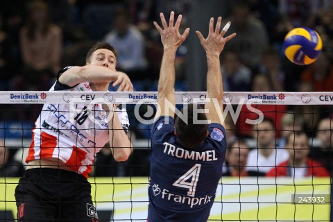  18.12.2013 RZESZOW POLAND <br />SIATKOWKA LIGA MISTRZOW MEN CEV VOLLEYBALL CHAMPIONS LEAGUE 2013 MATCH <br />ASSECO RESOVIA - PARIS VOLLEY <br />N/Z JOCHEN SCHOPS JEROEN TROMMEL <br /> 