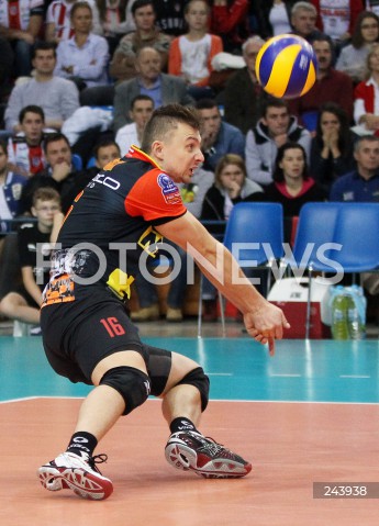  18.12.2013 RZESZOW POLAND <br />SIATKOWKA LIGA MISTRZOW MEN CEV VOLLEYBALL CHAMPIONS LEAGUE 2013 MATCH <br />ASSECO RESOVIA - PARIS VOLLEY <br />N/Z KRZYSZTOF IGNACZAK <br /> 