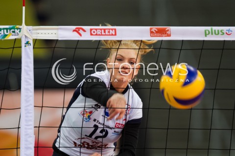  20.12.2013 LODZ SIATKOWKA ORLEN LIGA SEZON 2013/2014 VOLLEYBALL POLISH SEASON BEEF MASTER BUDOWLANI LODZ - PGNIG NAFTA PILA N/Z MARTYNA GRAJBER  SYLWETKA   