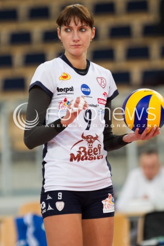  20.12.2013 LODZ SIATKOWKA ORLEN LIGA SEZON 2013/2014 VOLLEYBALL POLISH SEASON BEEF MASTER BUDOWLANI LODZ - PGNIG NAFTA PILA N/Z OLGA TRACH SYLWETKA   